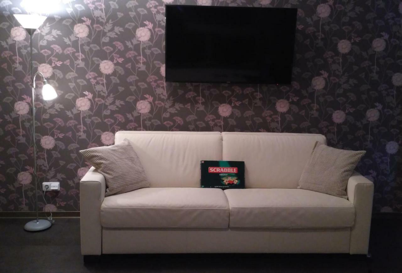 Harrachov Resident Apartments "Terrace & Chill" - High Speed Wifi, Smart Tv, Netflix, Disney Plus Buitenkant foto